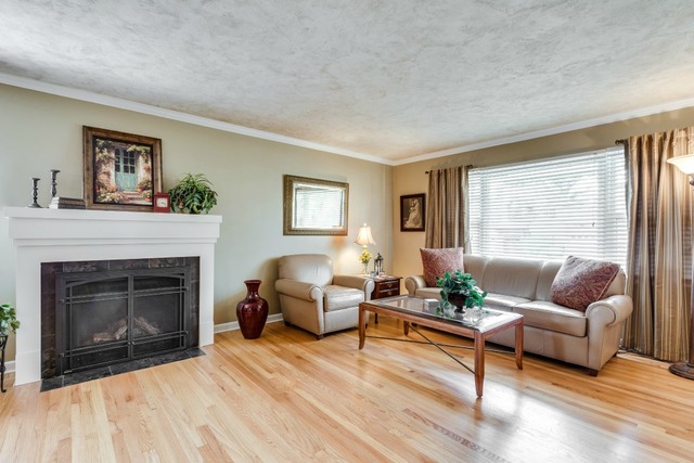 824 Wellner Road Naperville, IL 60540 - Photo 7 of 25