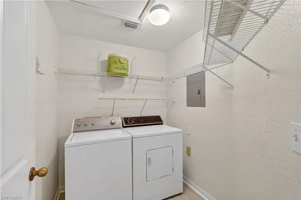 $2,300 | 13061 Hamilton Harbour Drive, Unit R5, Naples, FL 34110