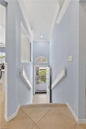 $2,300 | 13061 Hamilton Harbour Drive, Unit R5, Naples, FL 34110