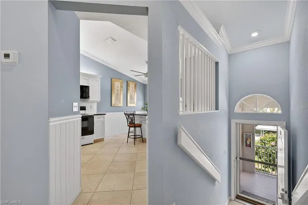 $2,300 | 13061 Hamilton Harbour Drive, Unit R5, Naples, FL 34110