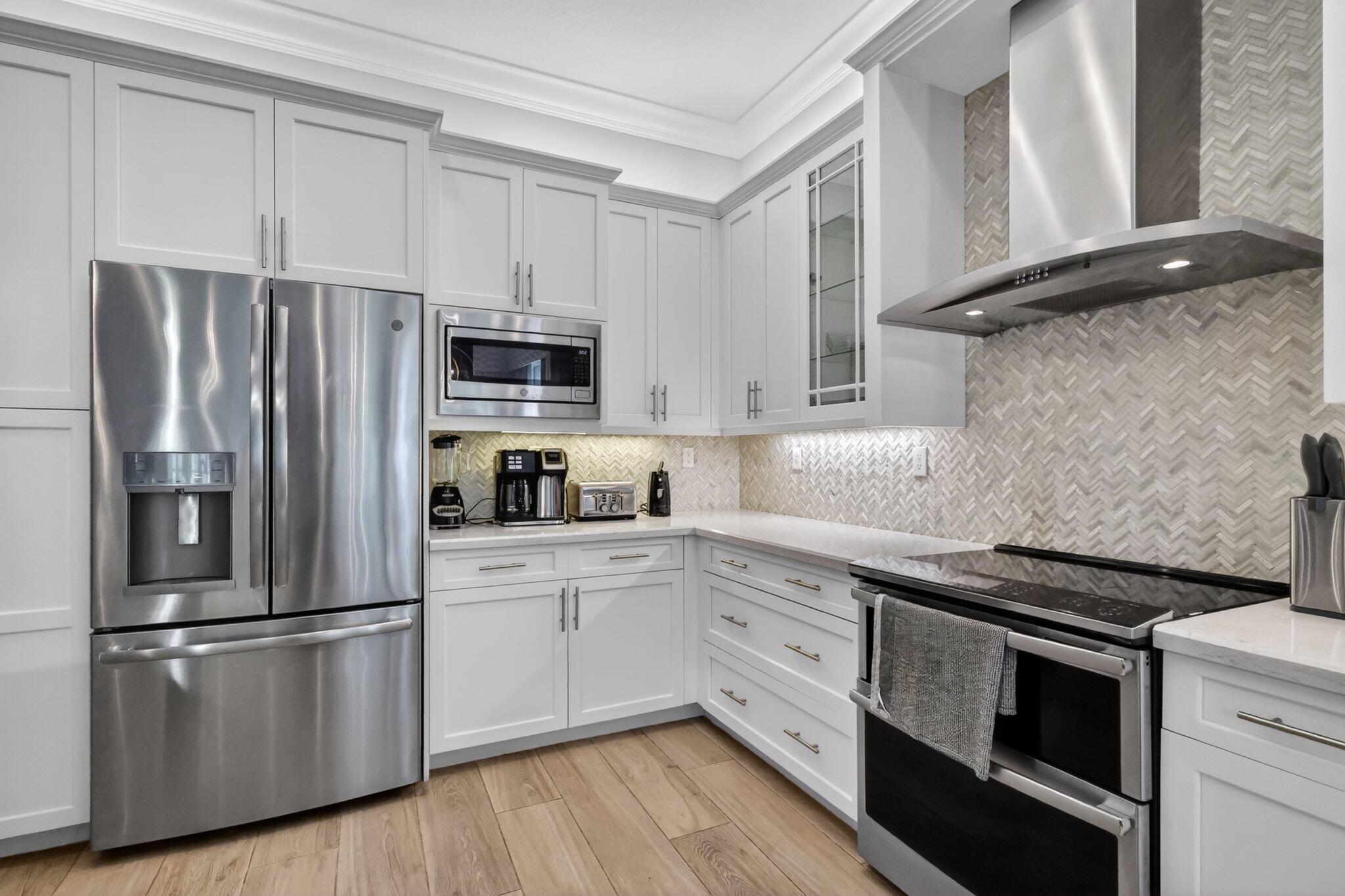 8299 Arabian Range Road Boynton Beach, FL 33473 - Photo 10 of 78 Kitchen