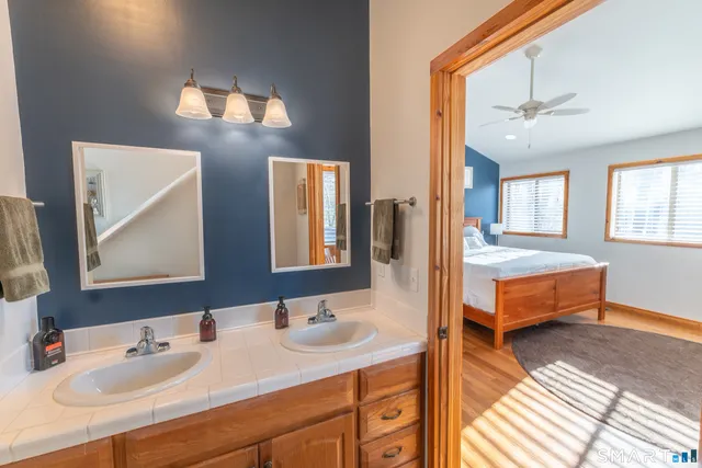 $379,900 | 33 Playground Drive, Woodstock, CT 06282