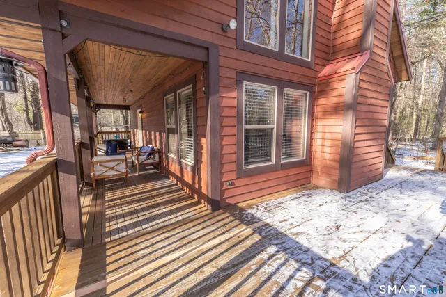 $379,900 | 33 Playground Drive, Woodstock, CT 06282