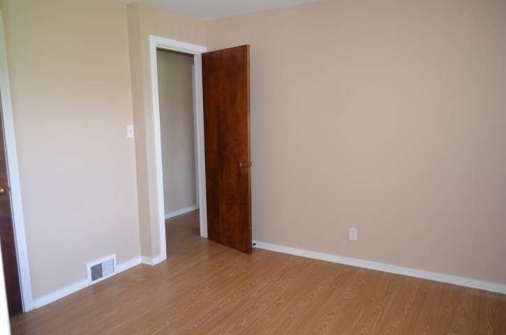 3006 West Amherst Road Muncie, IN 47304 - Photo 19 of 28