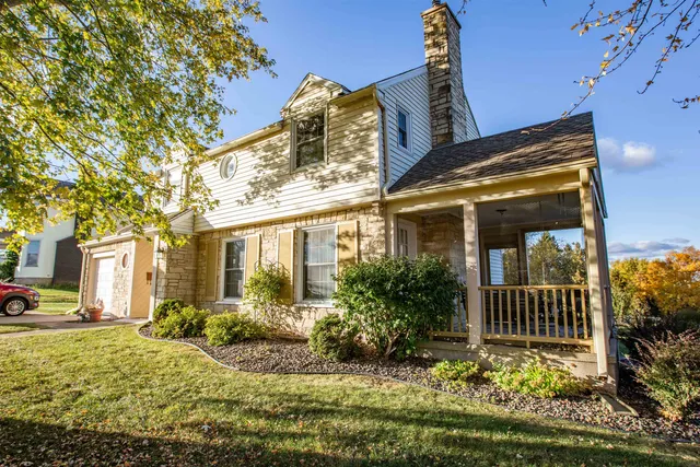 $340,000 | 416 West Chapel Street, Dodgeville, WI 53533