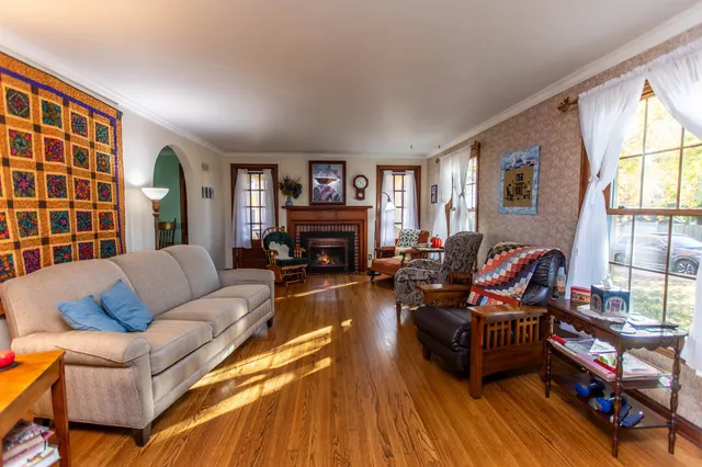 $340,000 | 416 West Chapel Street, Dodgeville, WI 53533