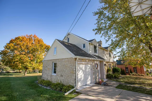 $340,000 | 416 West Chapel Street, Dodgeville, WI 53533