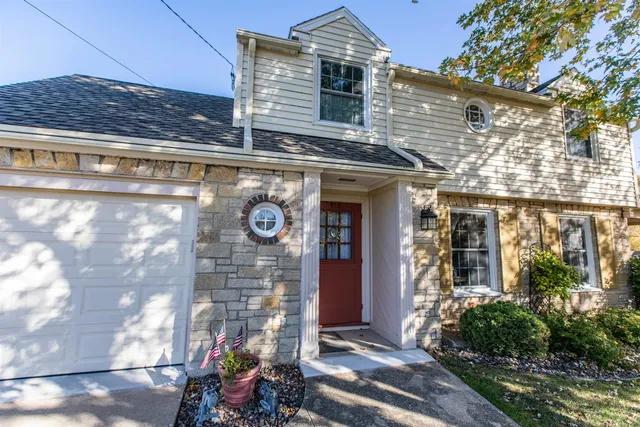 $340,000 | 416 West Chapel Street, Dodgeville, WI 53533