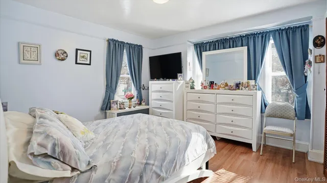 $699,999 | 106-17 95th Avenue | South Richmond Hill