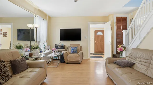 $699,999 | 106-17 95th Avenue | South Richmond Hill