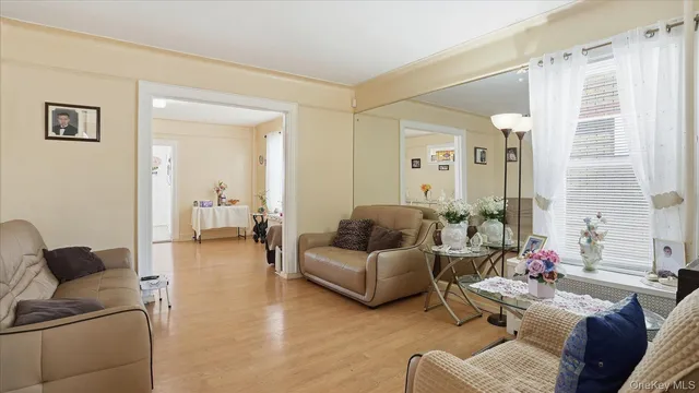 $699,999 | 106-17 95th Avenue | South Richmond Hill