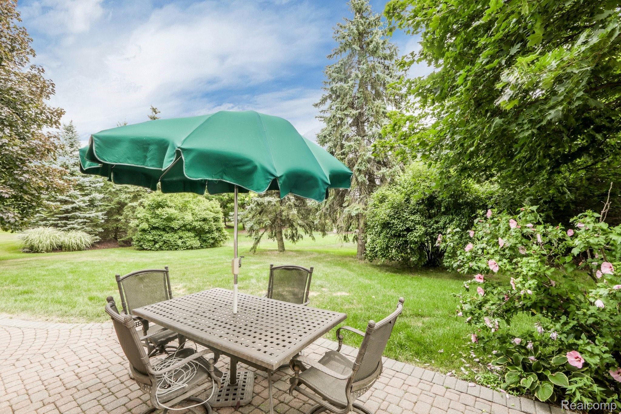 1220 Wheaton Court Rochester, MI 48307 - Photo 41 of 58 1220+Wheaton+Ct+Rochester-52-web.jpg