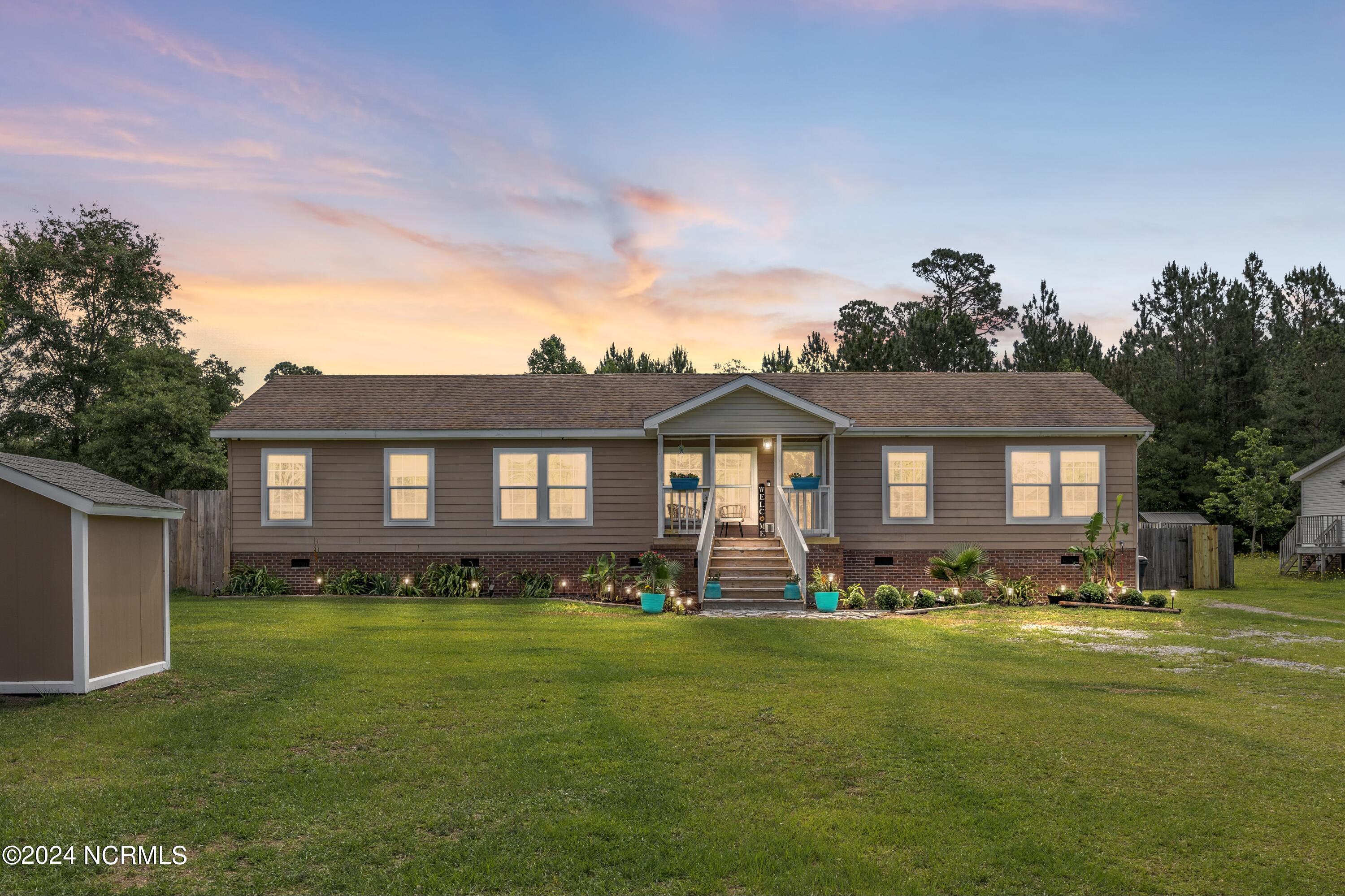 604 Ardmore Road Rocky Point, NC 28457 - Photo 2 of 32 CroppedFinalExterior-4DTE