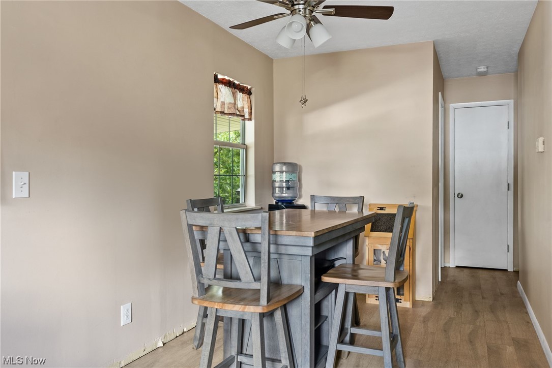 5920 North Torch Road Little Hocking, OH 45742 - Photo 13 of 35 Dining area of the kitchen