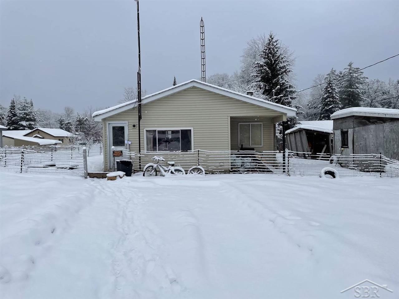 4230 Filter Road Harrison, MI 48625 - Photo 1 of 9 50032666.JPG