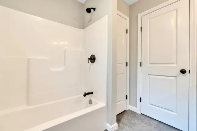 $600,000 | Lot 6 Heritage Drive, Berwick, ME 03901