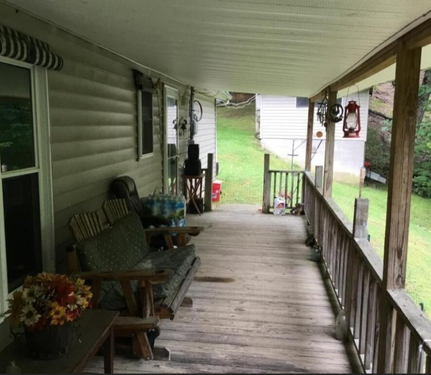 10355 DC Caney Ridge Road Coeburn, VA 24230 - Photo 12 of 27 Screenshot_20210903-070322_Chrome