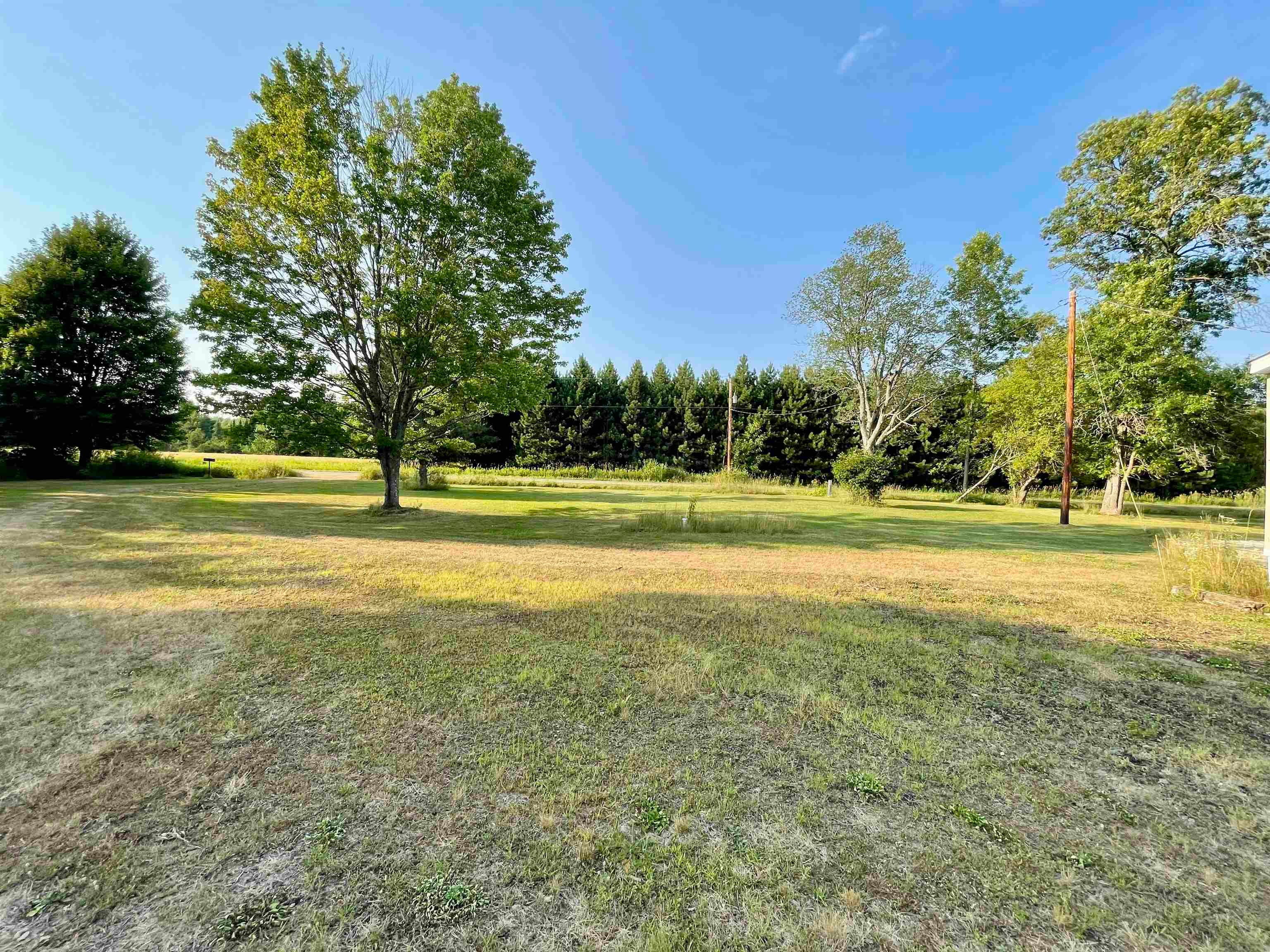 W9399 County Rd J Catawba, WI 54515 - Photo 16 of 18 Gallery Image 16