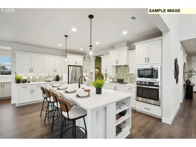 $733,885 | 3080 Olympic Street, Unit 16, Woodburn, OR 97071