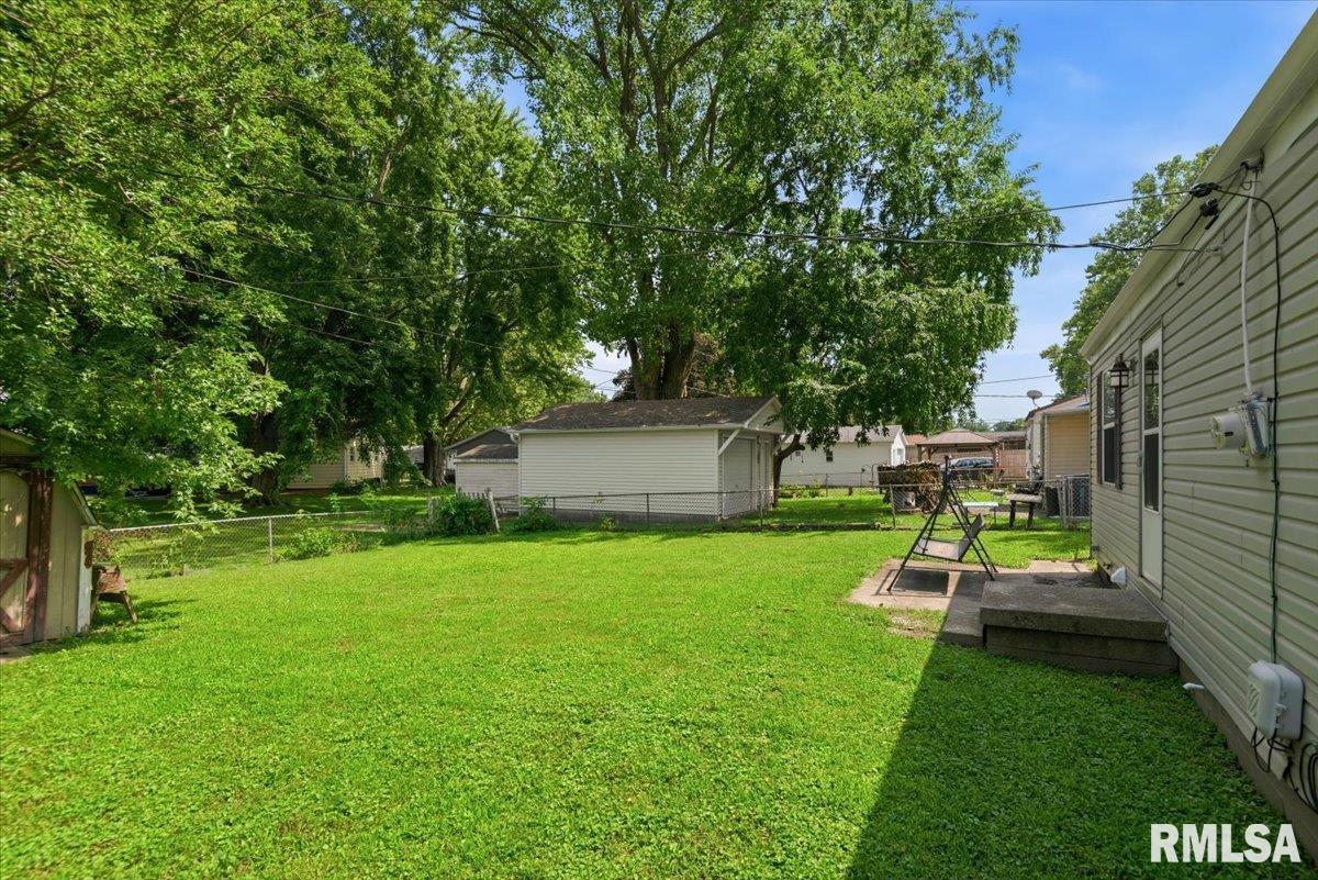 408 Parkview Drive Rochester, IL 62563 - Photo 27 of 27 Gallery Image 27