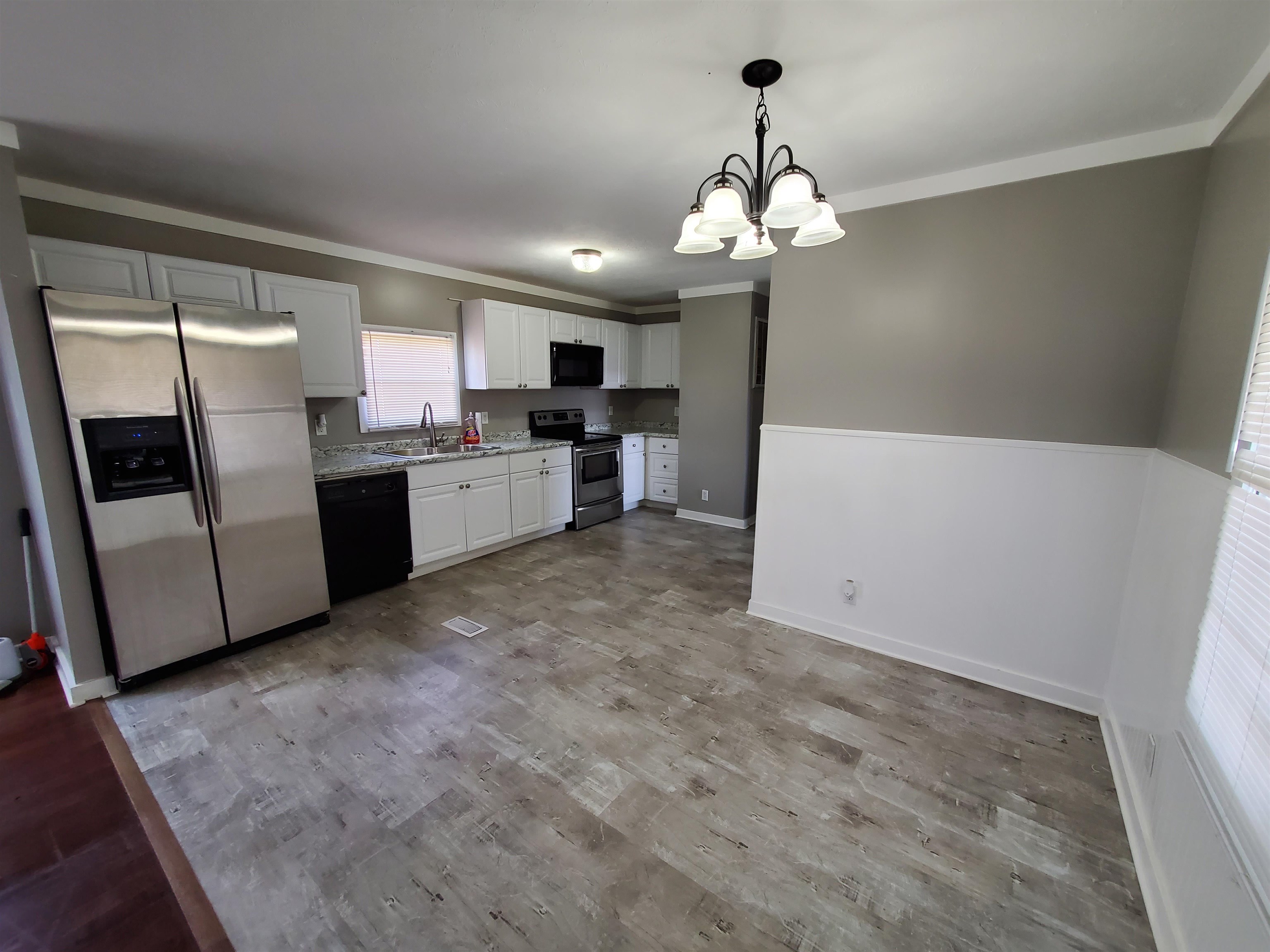 15104 Elizabeth Drive South Foley, AL 36535 - Photo 3 of 27
