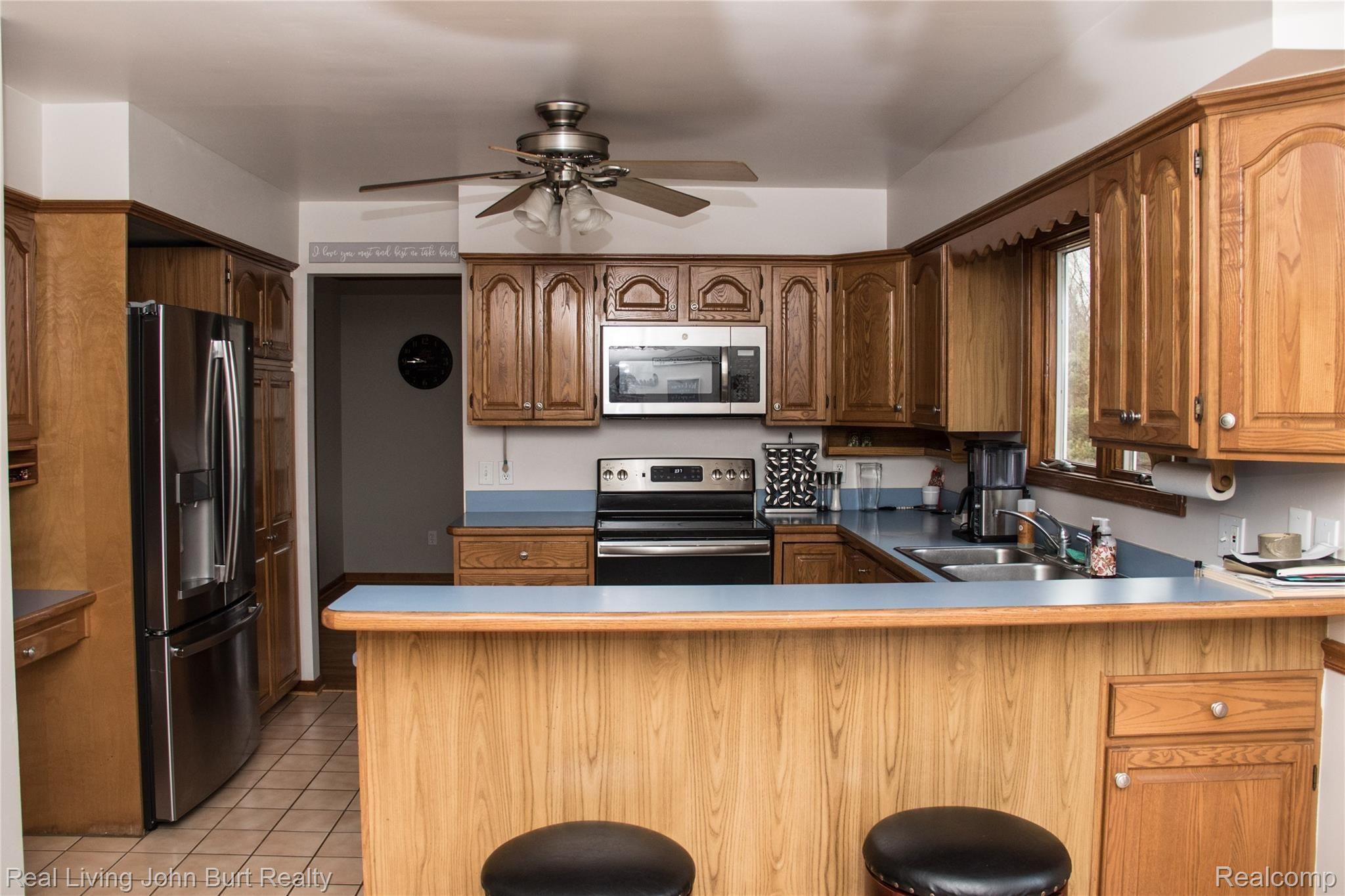 13235 Rohn Road Fenton, MI 48430 - Photo 19 of 80 0G5A4503.jpg