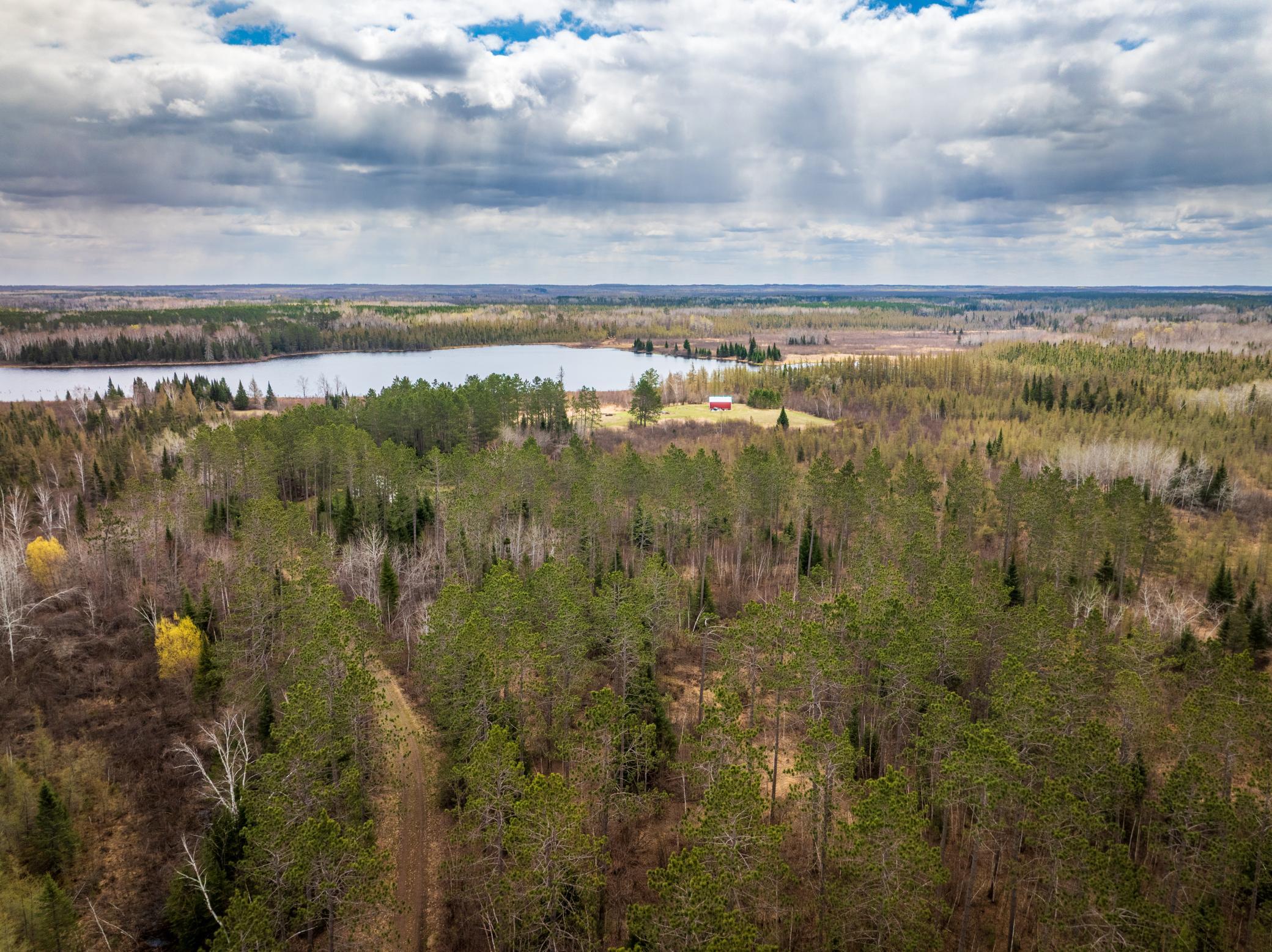 93001 Delong Road Wrenshall, MN 55749 - Photo 8 of 61