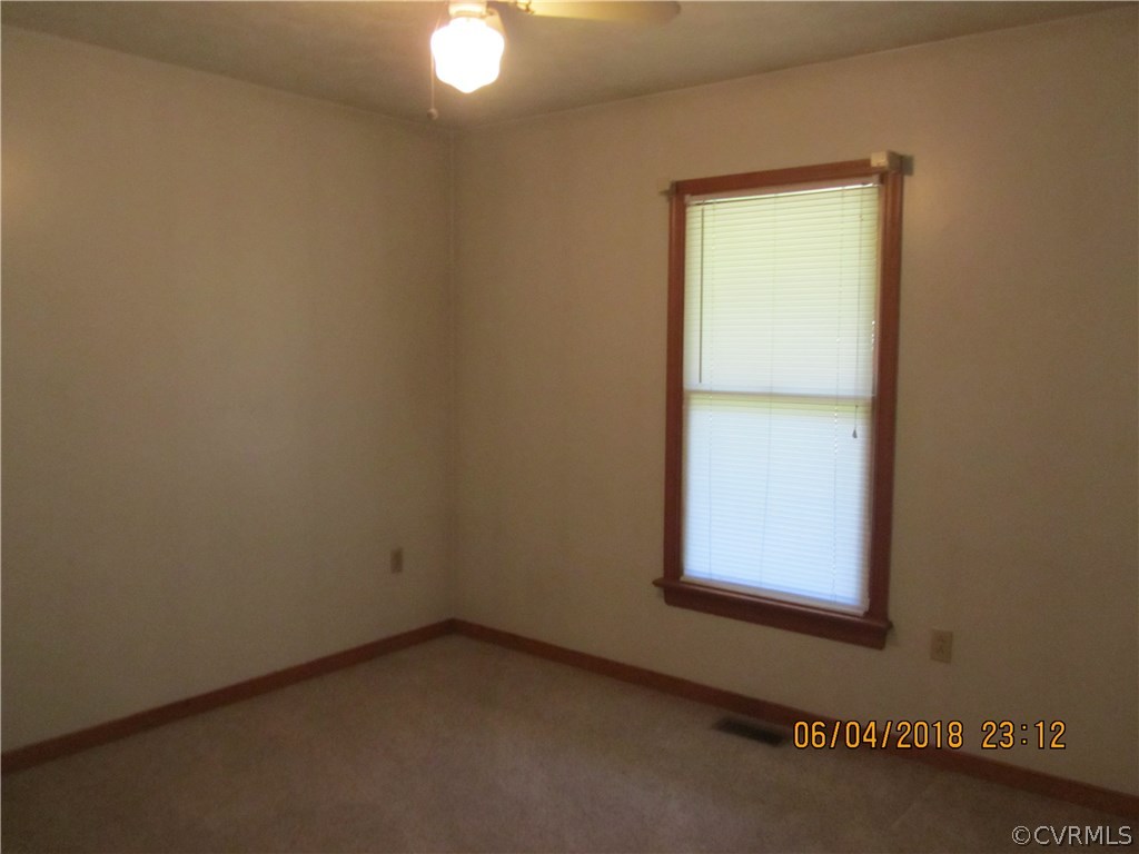 5111 Hemlock Road Quinton, VA 23141 - Photo 5 of 6 Gallery Image 5