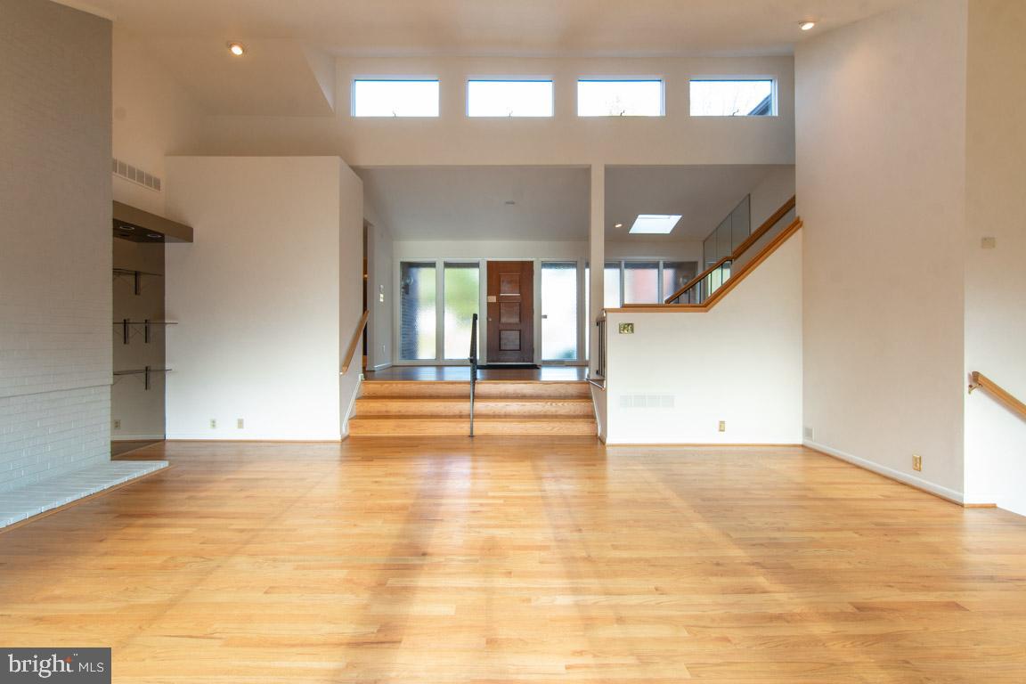 13733 Cuba Road Cockeysville, MD 21030 - Photo 14 of 82 Living Room has wood floors and wonderful light