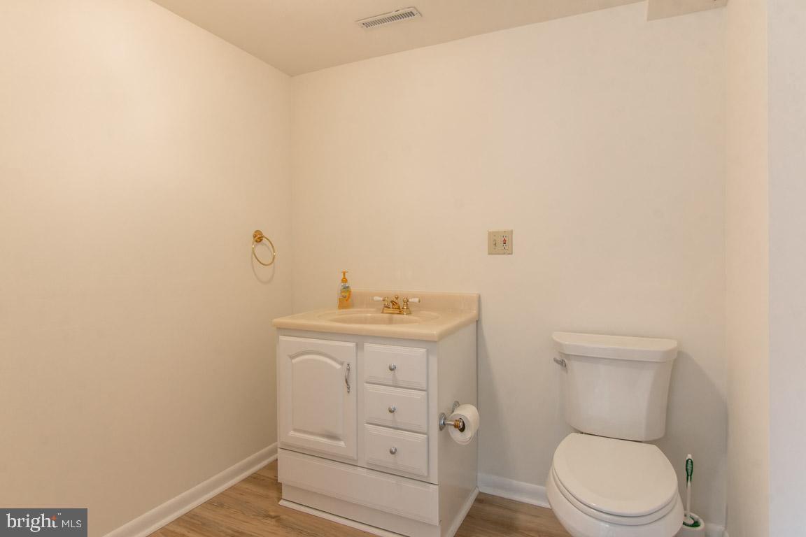 13733 Cuba Road Cockeysville, MD 21030 - Photo 31 of 82 Plus half bath on this level as well