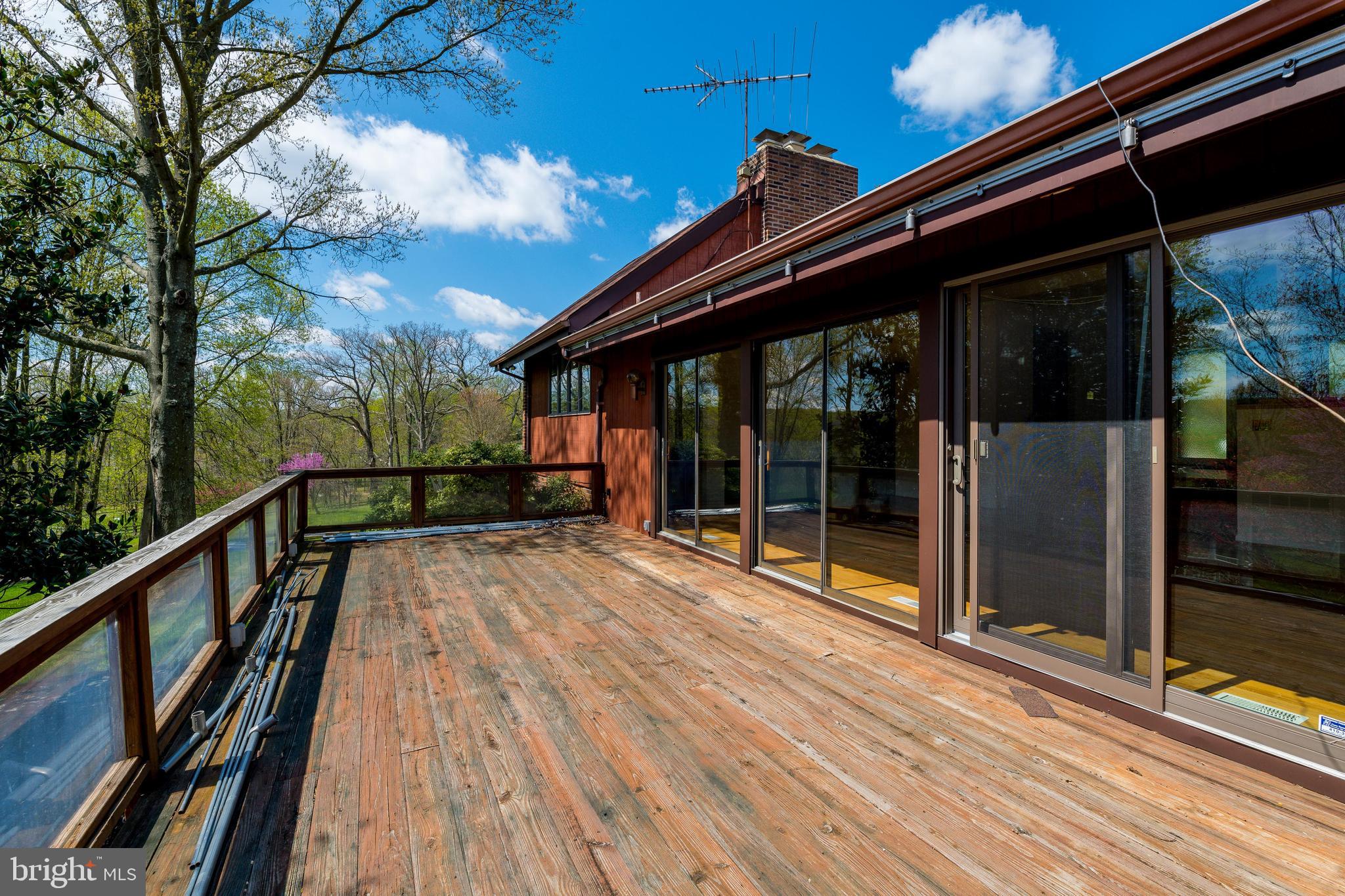 13733 Cuba Road Cockeysville, MD 21030 - Photo 70 of 82 Awnings across the back deck