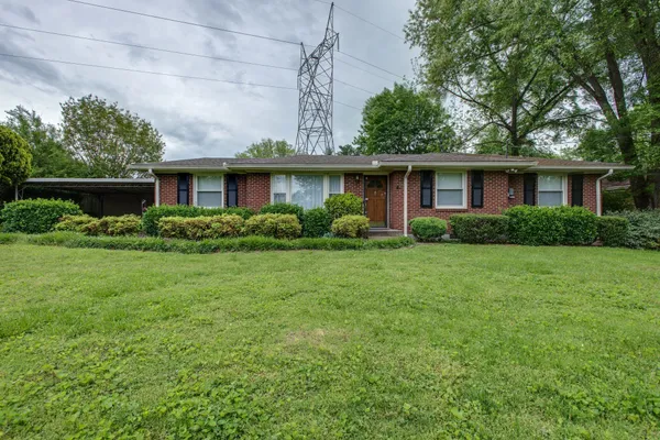 $2,095 | 4900 Salem Drive, Nashville, TN 37211