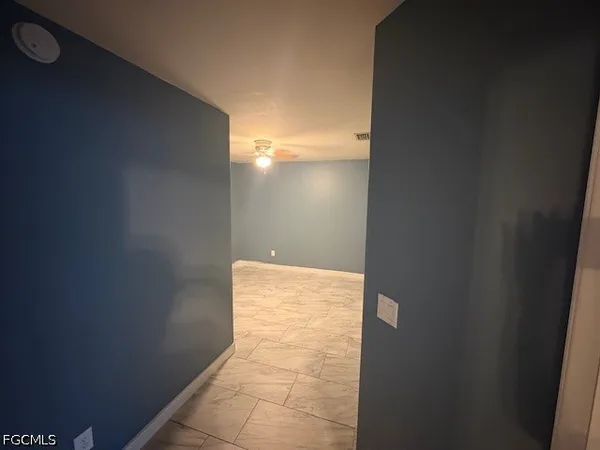 $1,600 | 4624 Douglas Lane, Lehigh Acres, FL 33973