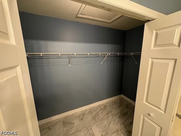 $1,600 | 4624 Douglas Lane, Lehigh Acres, FL 33973