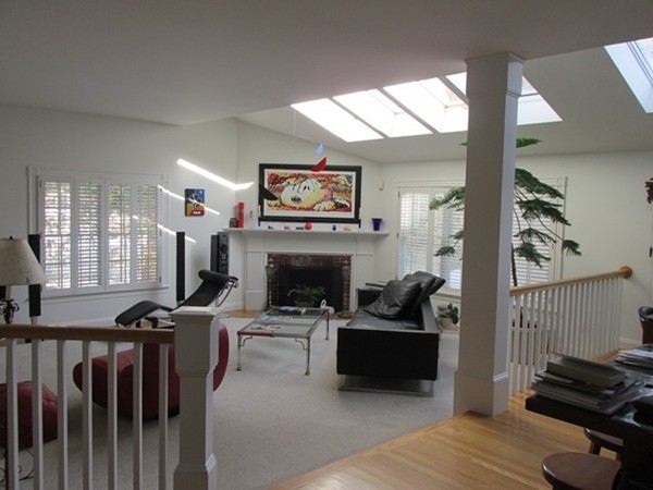 9 Hastings Road Weston, MA 02493 - Photo 3 of 21