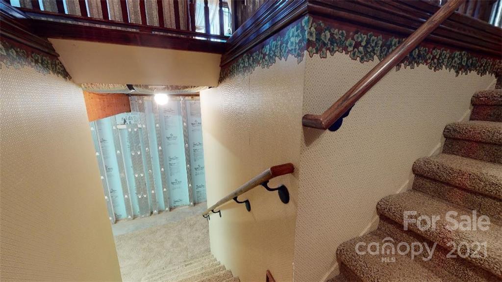 94 Gaddy Road South Nebo, NC 28761 - Photo 27 of 46 Gallery Image 27