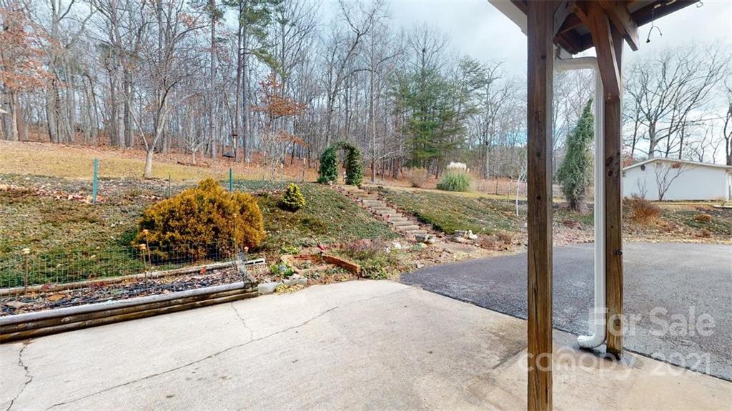 94 Gaddy Road South Nebo, NC 28761 - Photo 30 of 46 Gallery Image 30