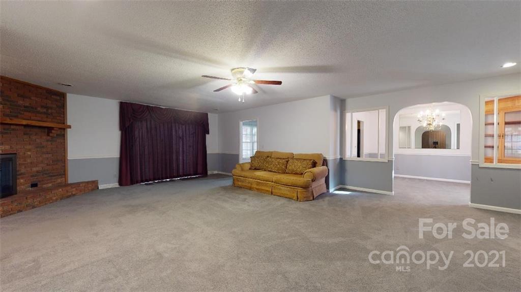 94 Gaddy Road South Nebo, NC 28761 - Photo 3 of 46 Gallery Image 3