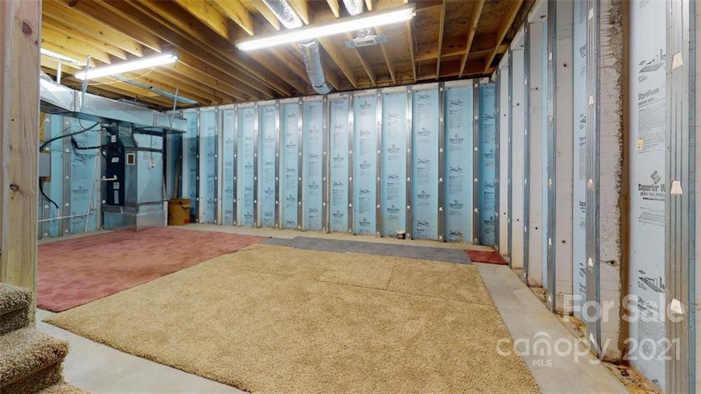 94 Gaddy Road South Nebo, NC 28761 - Photo 32 of 46 Gallery Image 32