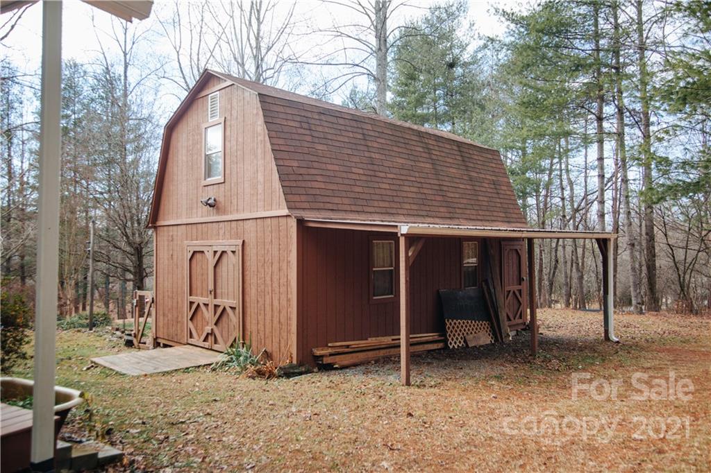 94 Gaddy Road South Nebo, NC 28761 - Photo 44 of 46 Gallery Image 44