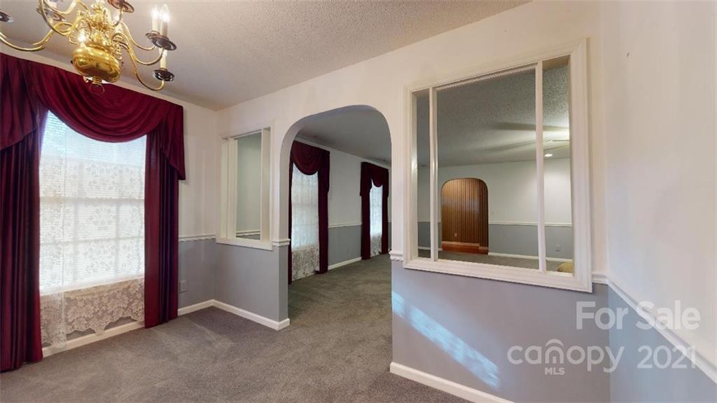 94 Gaddy Road South Nebo, NC 28761 - Photo 5 of 46 Gallery Image 5