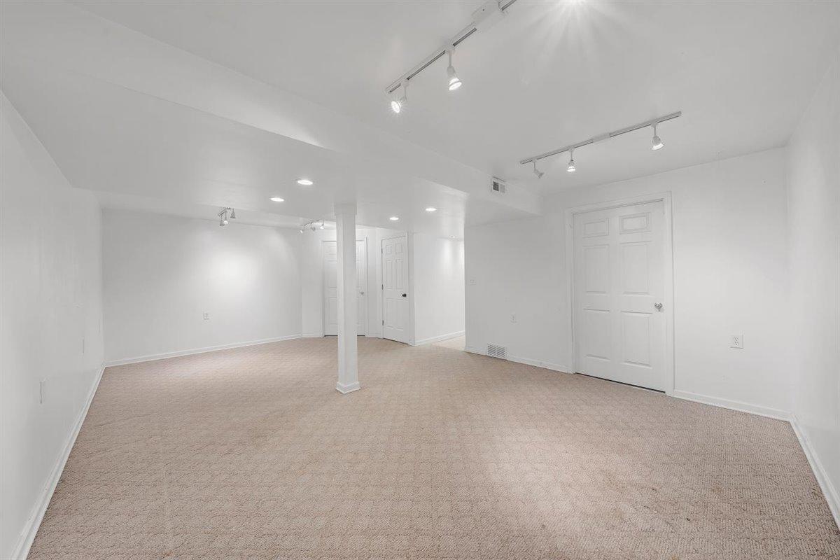 5261 Bethlehem Road Boones Mill, VA 24065 - Photo 25 of 47 27-Rapidimagery-4709