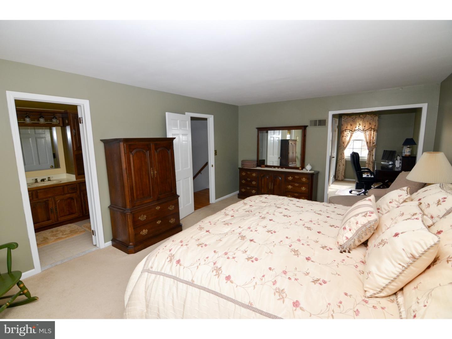 54 Lochatong Road Ewing, NJ 08628 - Photo 20 of 23 Bedroom - Main