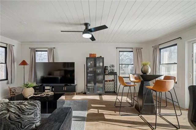 $320,000 | 8133 Woodward, Overland Park, KS 66204