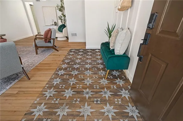 $320,000 | 8133 Woodward, Overland Park, KS 66204