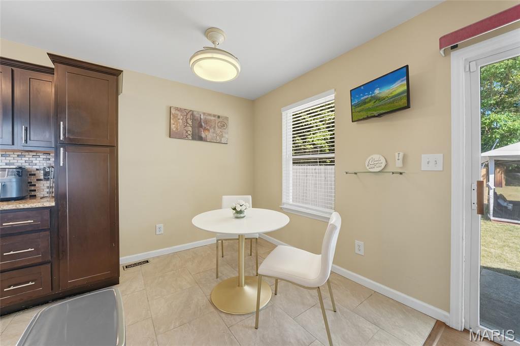 2824 Old Hanley Road St. Louis, MO 63114 - Photo 11 of 35 Gallery Image 11
