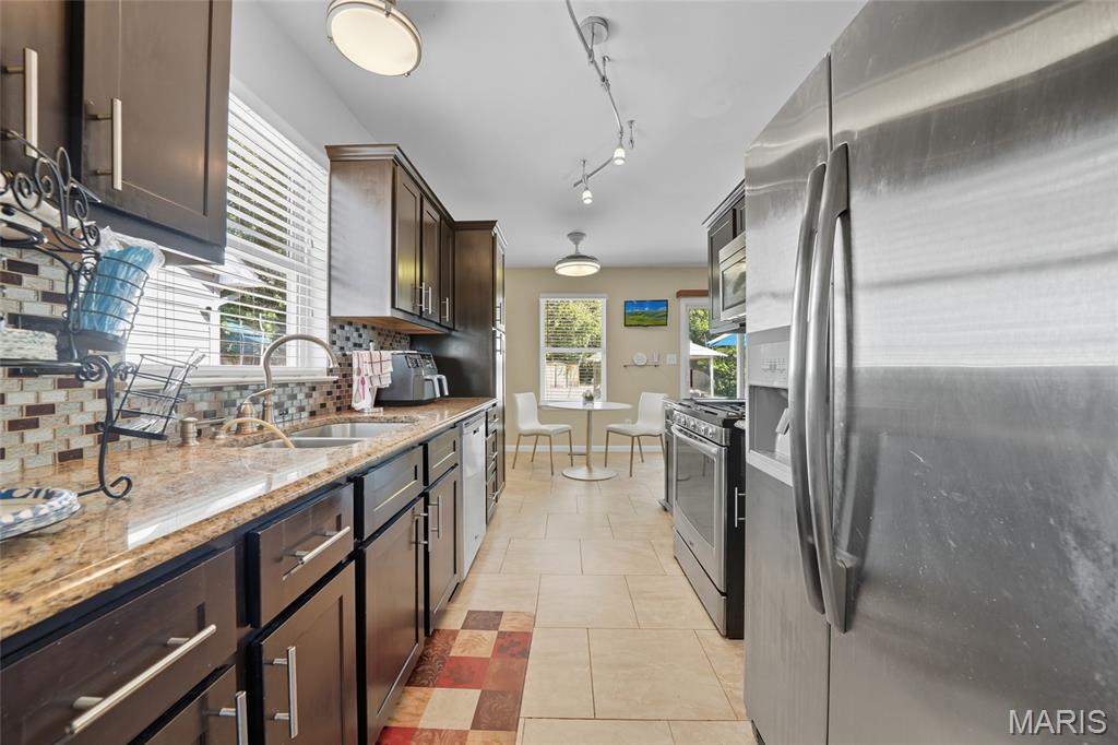 2824 Old Hanley Road St. Louis, MO 63114 - Photo 15 of 35 Gallery Image 15