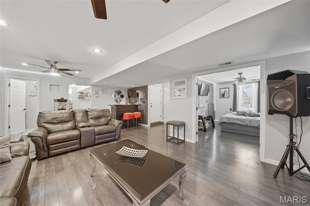 2824 Old Hanley Road St. Louis, MO 63114 - Photo 26 of 35 Gallery Image 26