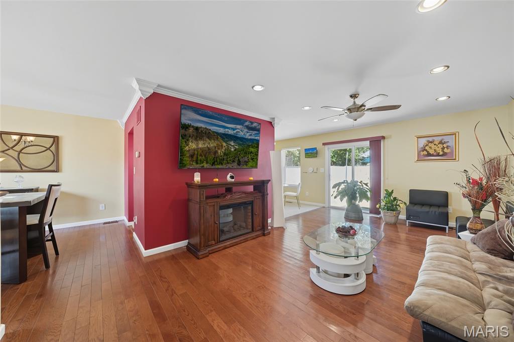 2824 Old Hanley Road St. Louis, MO 63114 - Photo 5 of 35 Gallery Image 5