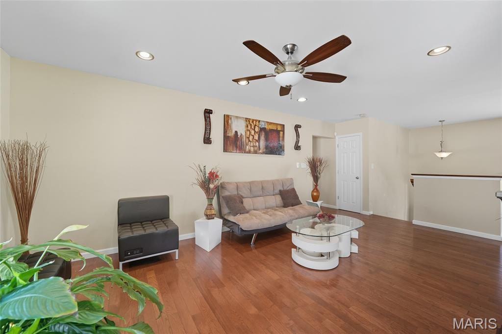 2824 Old Hanley Road St. Louis, MO 63114 - Photo 6 of 35 Gallery Image 6
